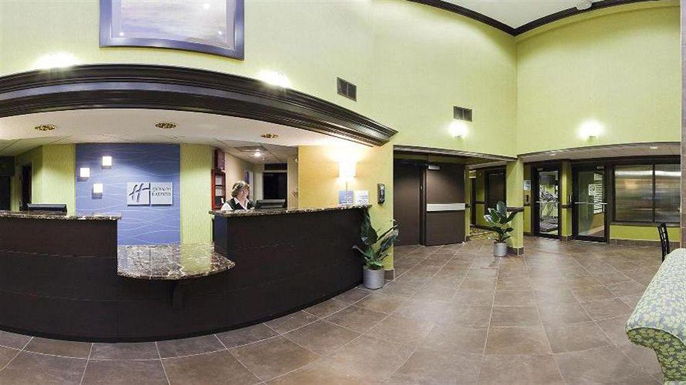 Holiday Inn Express Hotel & Suites Madison By Ihg מראה חיצוני תמונה