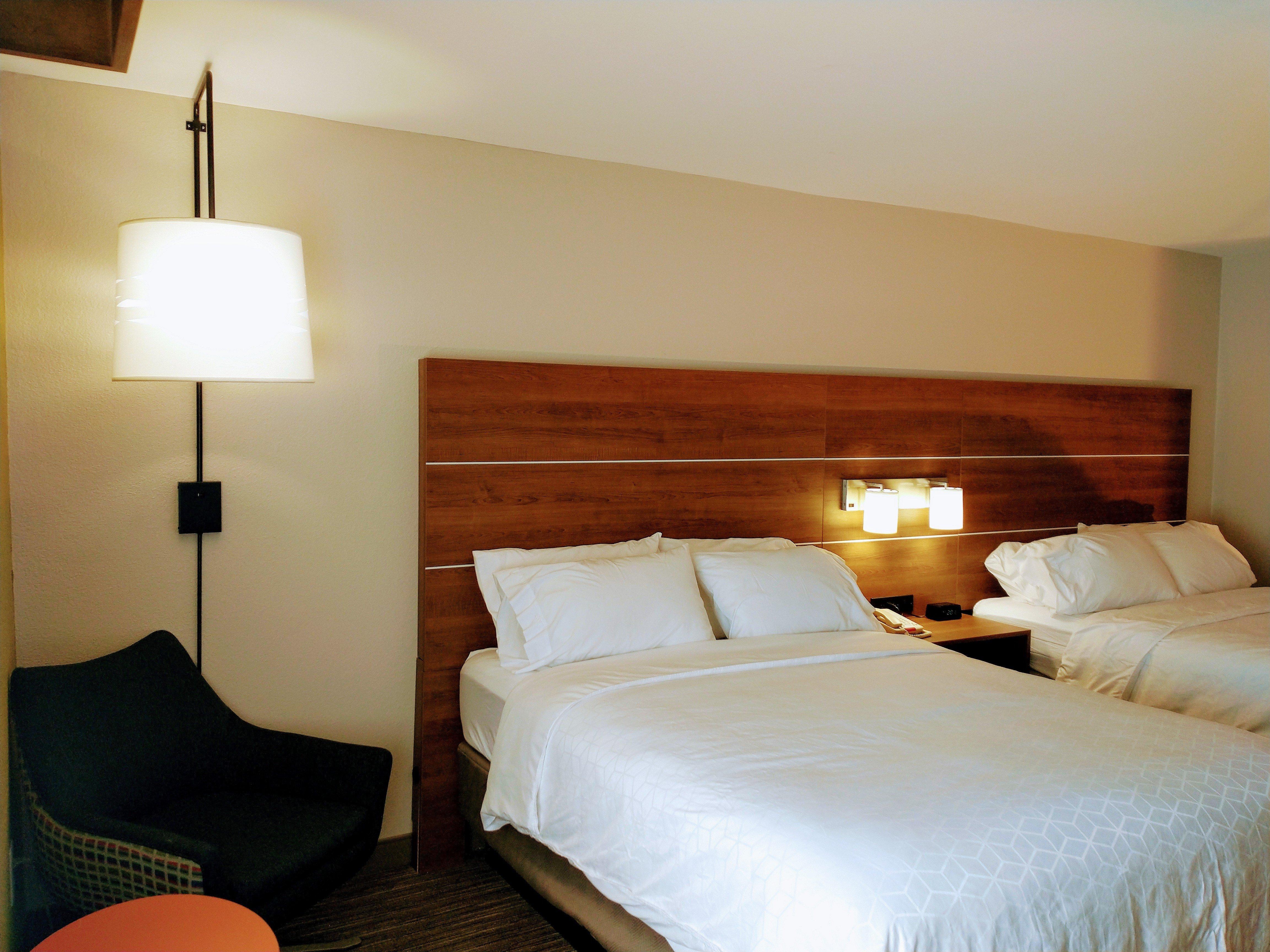 Holiday Inn Express Hotel & Suites Madison By Ihg מראה חיצוני תמונה