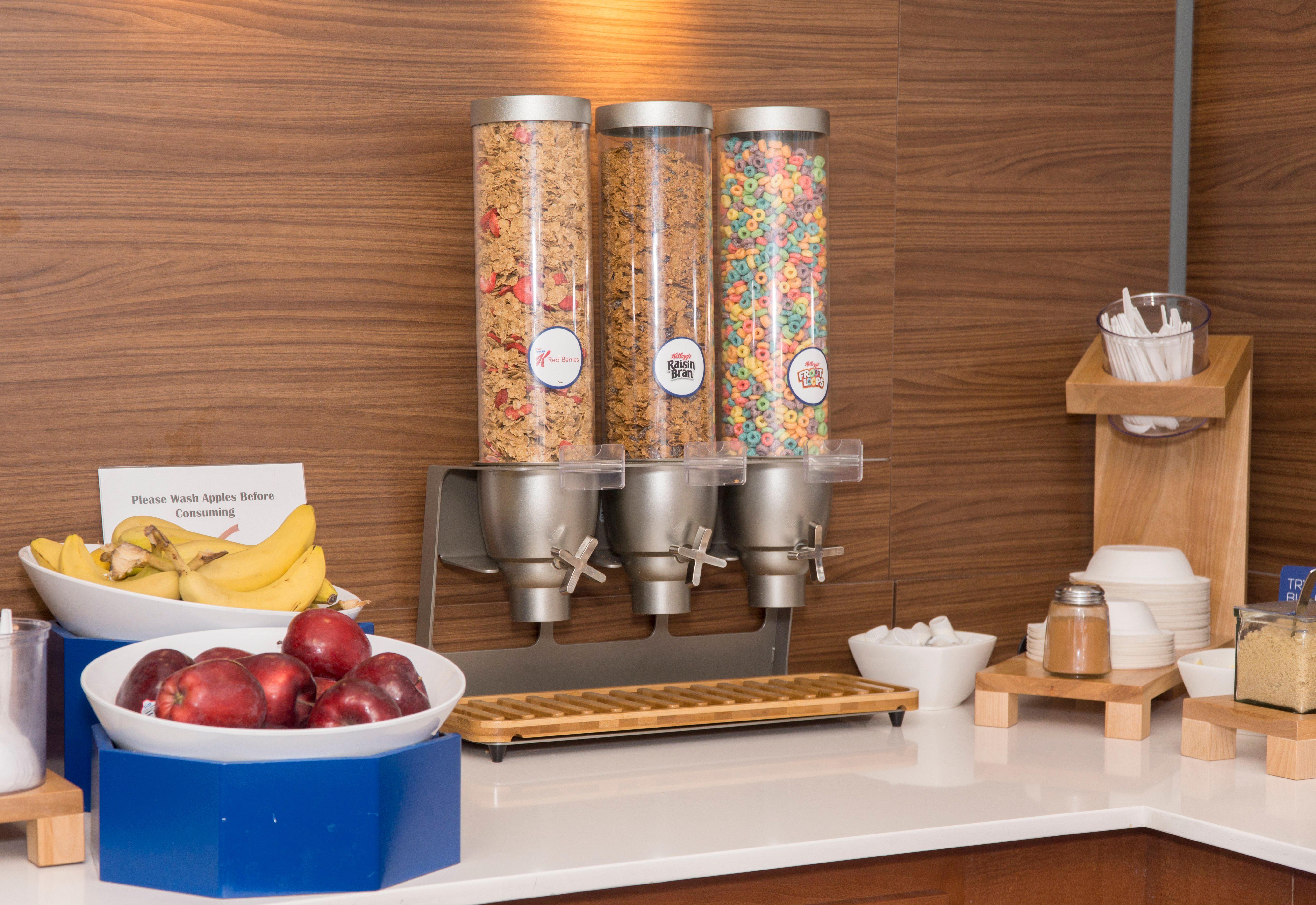 Holiday Inn Express Hotel & Suites Madison By Ihg מראה חיצוני תמונה