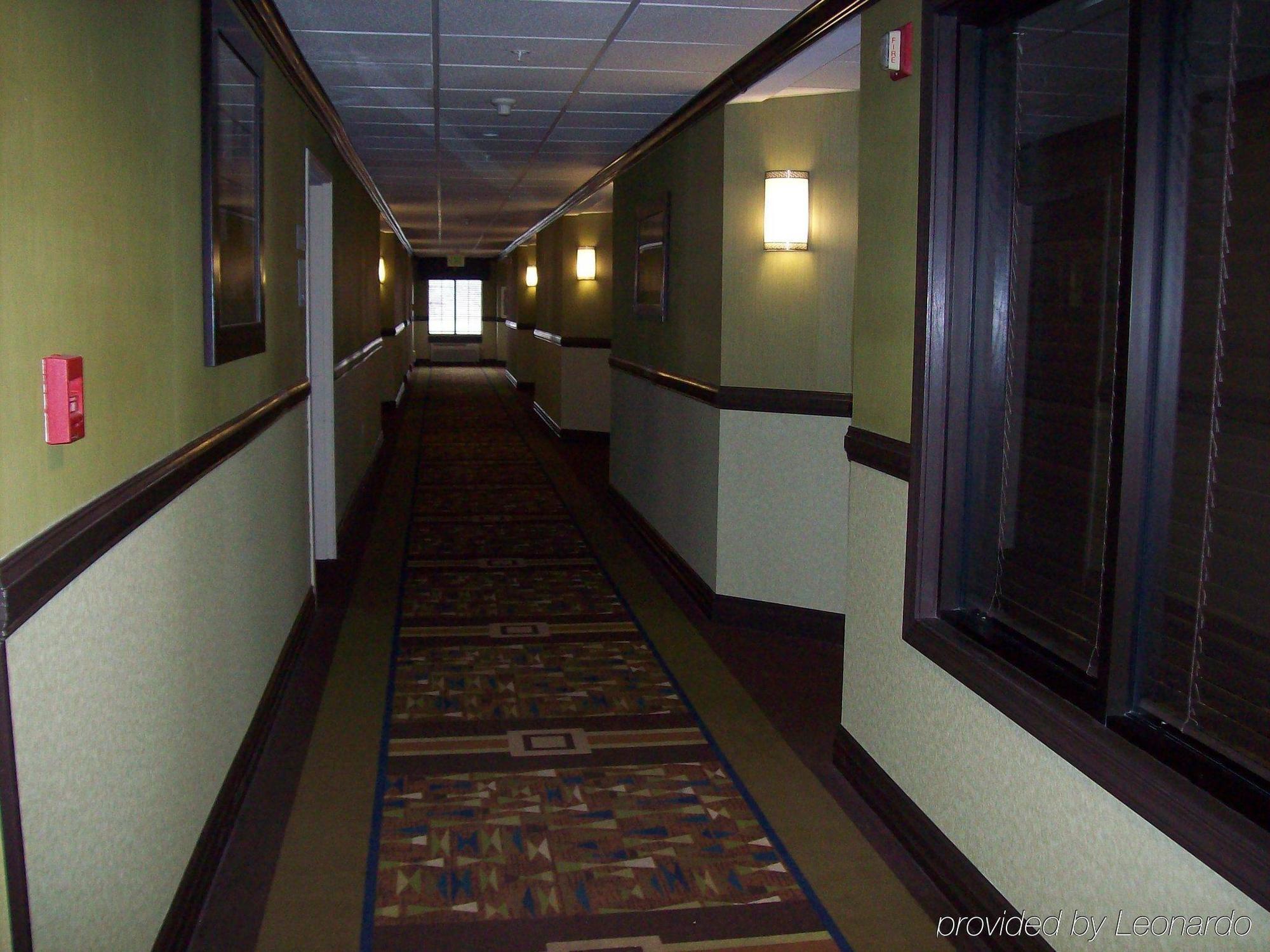 Holiday Inn Express Hotel & Suites Madison By Ihg מראה חיצוני תמונה